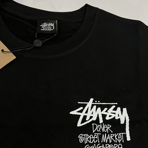 Stüssy Black T-Shirt with Dover Street Market Singapore Graphic, M