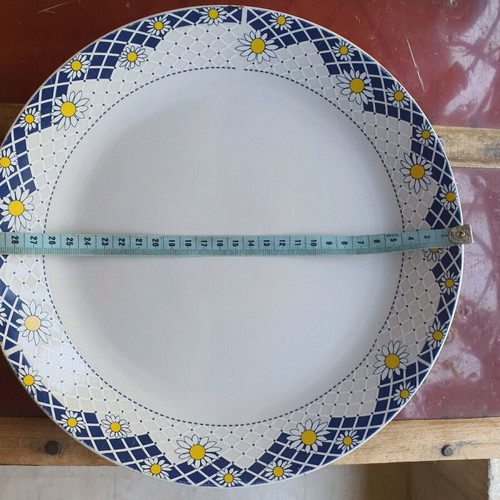 Porcelain platter like new