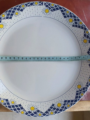 Porcelain platter like new