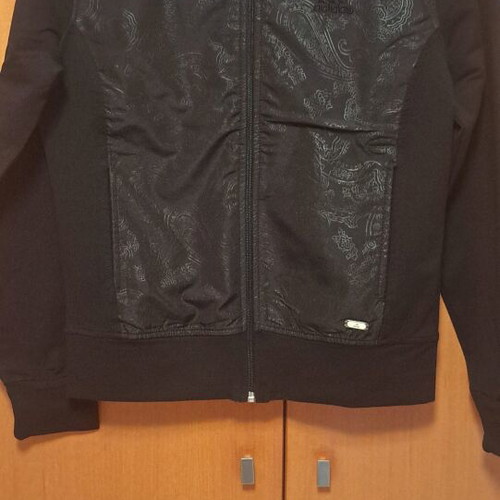 Adidas jacket black with paisley patterns like new, size M