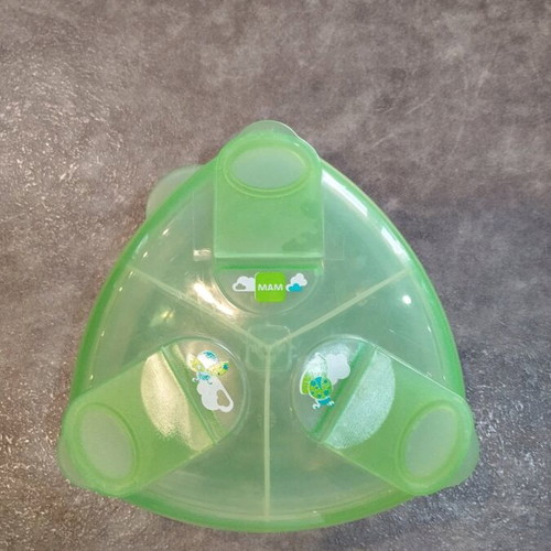 Mam milk storage container new