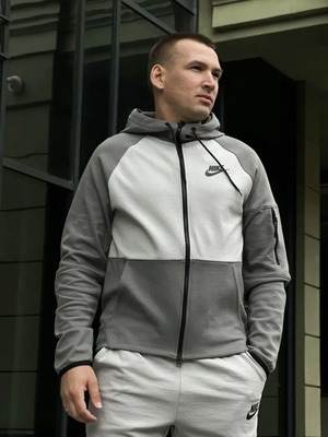Nike Men's Sportswear Full Zip Hoodie Tech Fleece Smoke Grey S like new