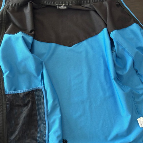 Alpine Pro jacket like new, windproof soft shell, size M