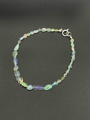 Bracelet made of Ethiopian opal new