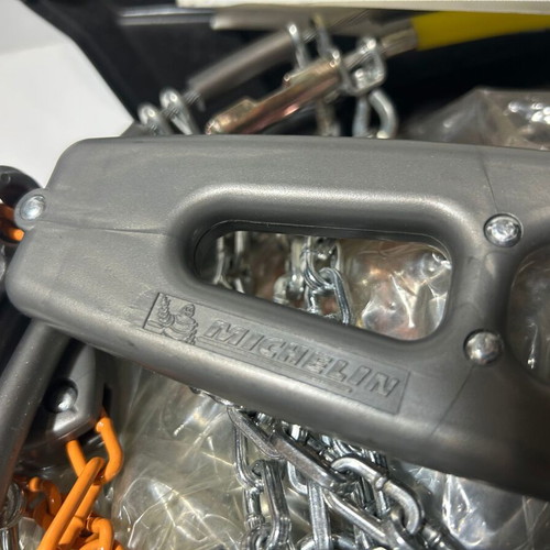 Michelin 2MX snow chains like new