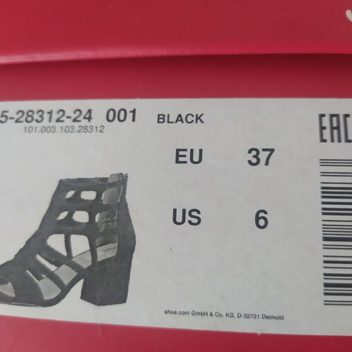 S.Oliver black perforated sandals size 37 new with medium heel