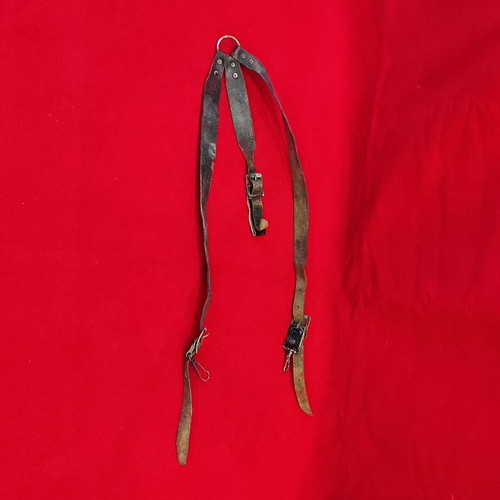 German leather Y-type harness from WWII, like new