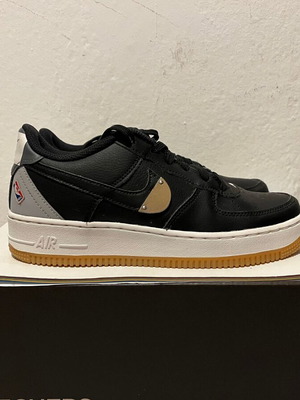 Nike Air Force 1 Low LV8 NBA Women's shoes size 38.5 used