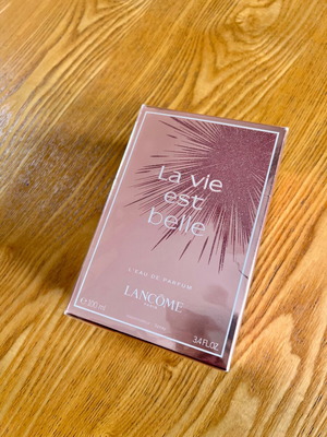 La vie est belle Lancôme perfume 100 ml new