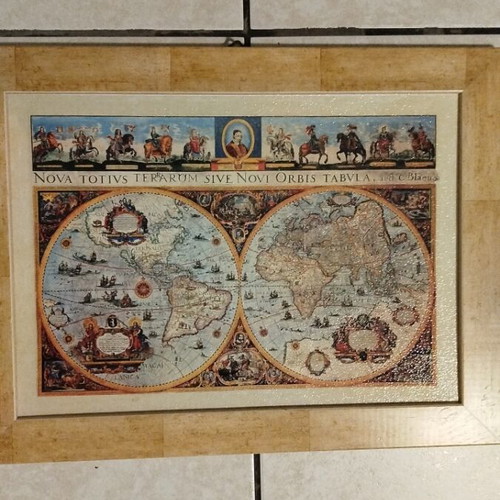Atlas map like new, Italian language, 36x47.5 cm