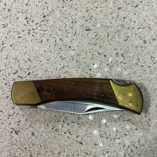 Folding knife used from the 1980s
