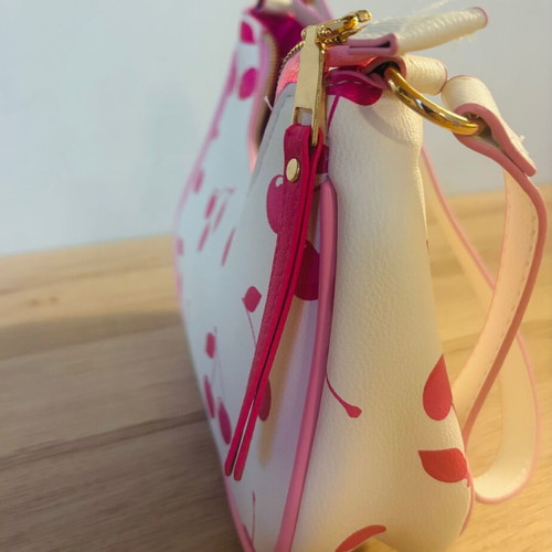 Claire's shoulder bag with cherries like new