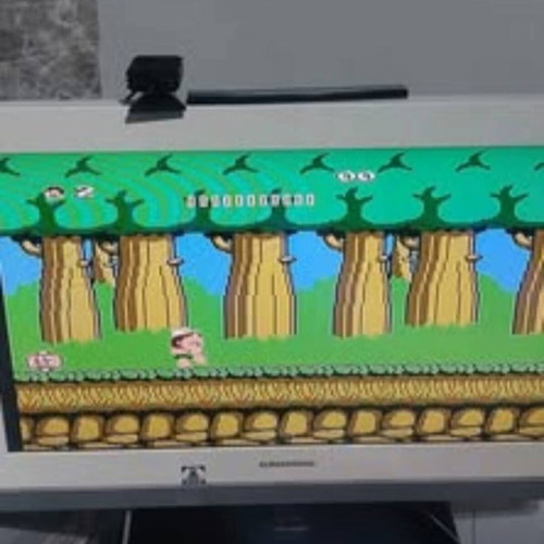 Portable Retro Console with Rechargeable Battery and 400 Built-in Games