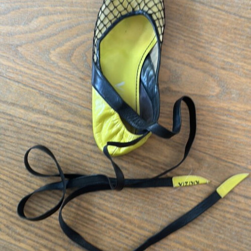 Vintage Krizia ballet wrap flats used, size 36.5, black and yellow