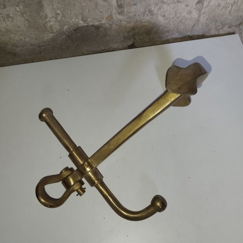 Decorative anchor used