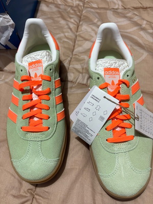 adidas gazelle silver green womens adidas Gazelle Bold - Women's