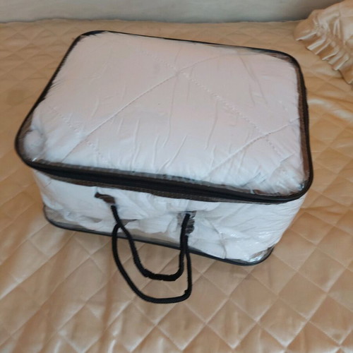 Lightweight quilt for bed new, 200x190 cm, white