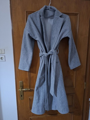 Women's coat gray one size new