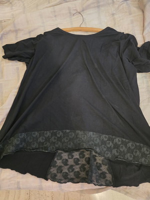 Renta summer blouse 3XL black, new with lace and back buttons