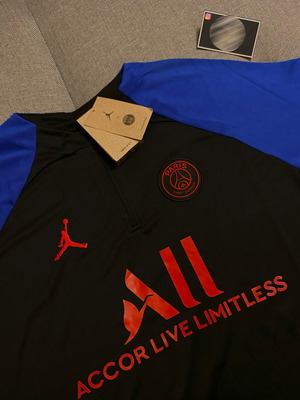 Nike PSG tracksuit 21/22 new in black/blue