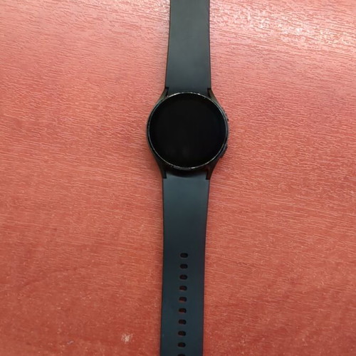 Galaxy Watch 4 like new in very good condition