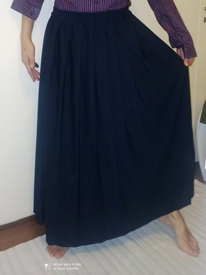 Blue long skirt with pleats new