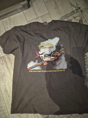 T-shirt XL new