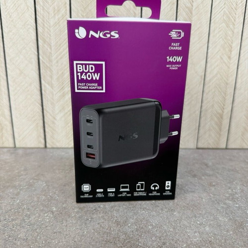 GaN Wall Charger 140W new for laptop, tablet and smartphone