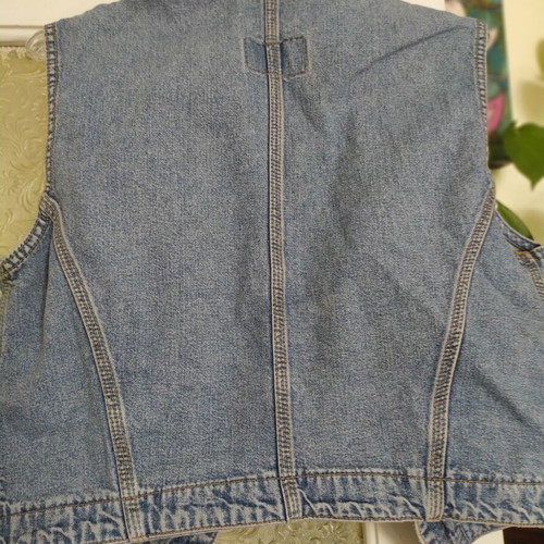 Denim skirt and vest set like new, size M, blue