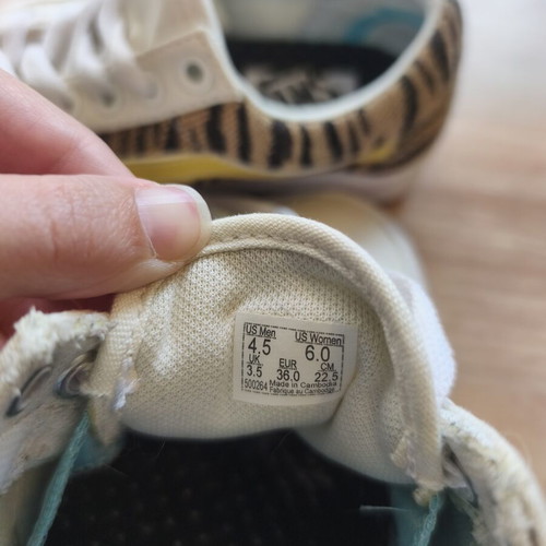 Vans Old Skool Comfycush women's sneakers size 36, beige tiger print