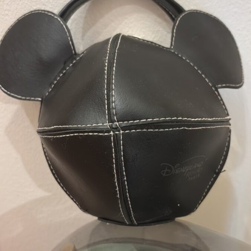 Mickey-shaped handbag from Disneyland Paris new, black