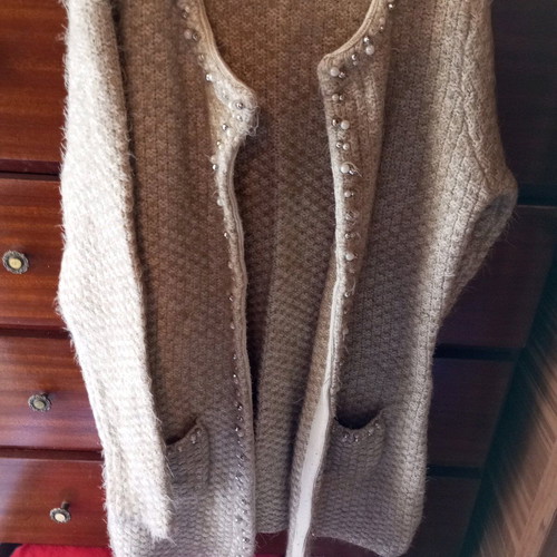Women's cardigan like new, beige with details