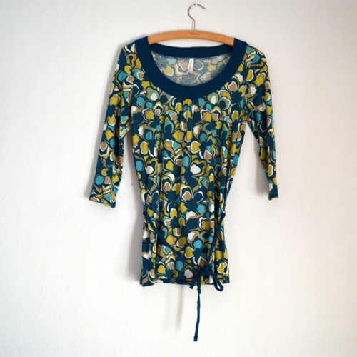 Marks & Spencer top with belt like new, size S 36 8, beige and green
