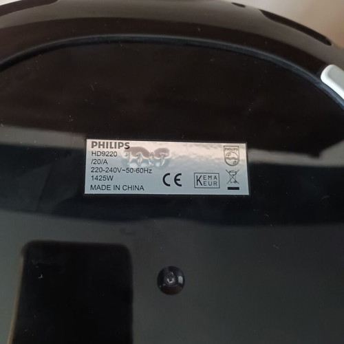 Philips Air Fryer HD9220/20 0.8L black, like new