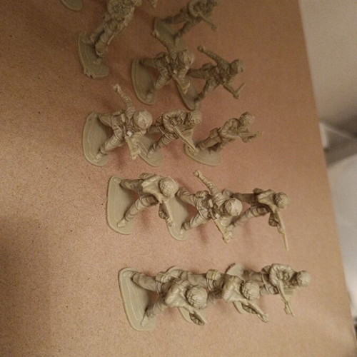 American army figures used, set of 17