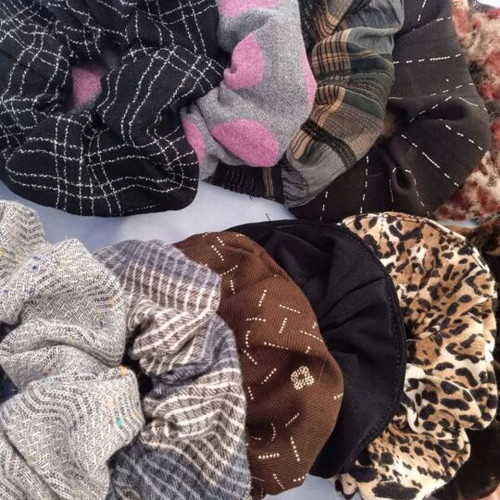 Scrunchies new, stock lot of 1500 pieces