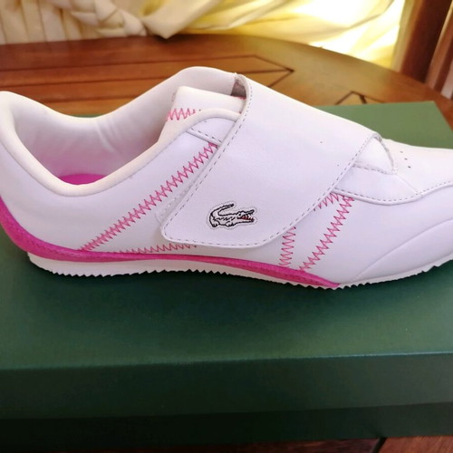 Lacoste Дамски Кожени Обувки Номер 39 Бели с Фуксия Детайли Нови