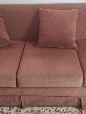 Three-seater sofa used, comfortable