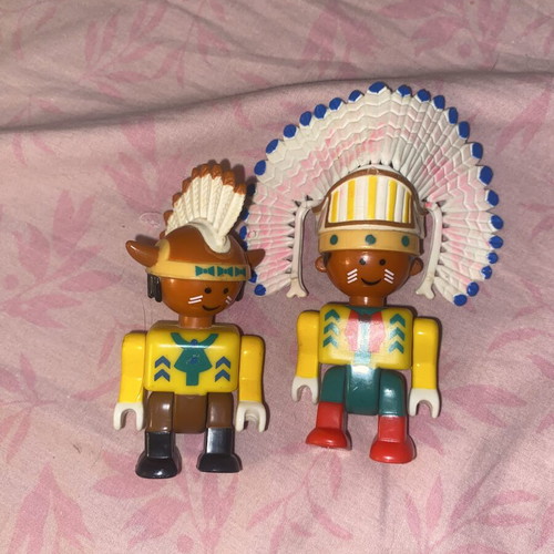 Vintage Pocket Pocahontas figures used, Keenway 90s
