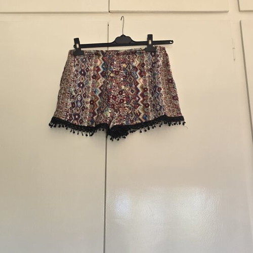 Pink Woman Boho Patterned Shorts Size M with Tassel Trim