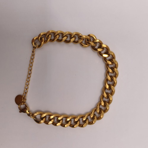 Women's thick curb chain bracelet, gold stainless steel 316L