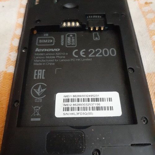 Lenovo two phones used, for spare parts, pack