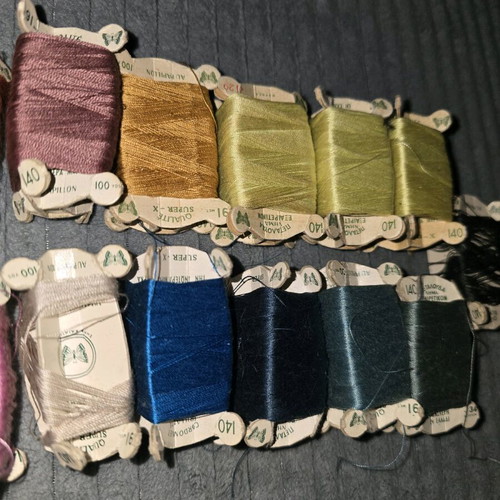 Butterfly threads like new, pack of 15 assorted colors