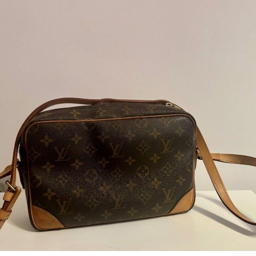 Louis Vuitton crossbody bag used, brown