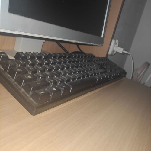 Keyboard used, very good condition