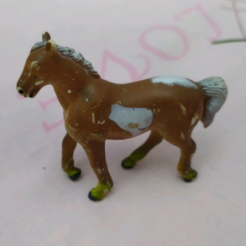 Plastic children's animals like new, set of 5 pieces