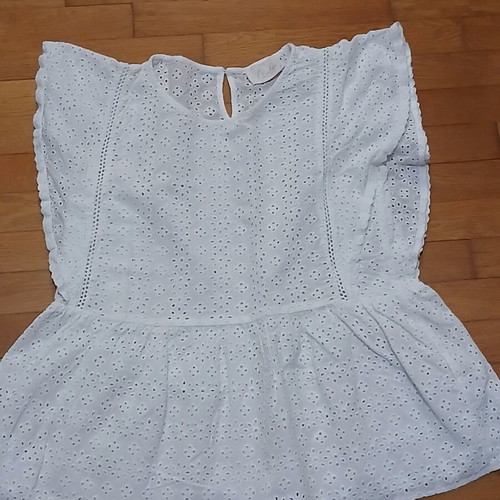 Nadia Summerwear white broderie blouse with ruffles on shoulders size small like new