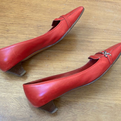Salvatore Ferragamo leather red pumps used, size 39