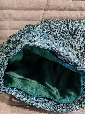knitted envelope bag
