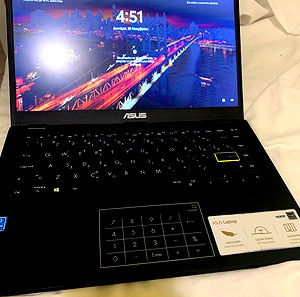 LAPTOP ASUS